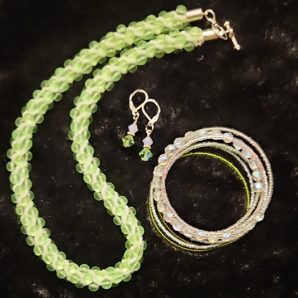 Green Glass Bead 18" Necklace + Matching Earrings and Bracelet